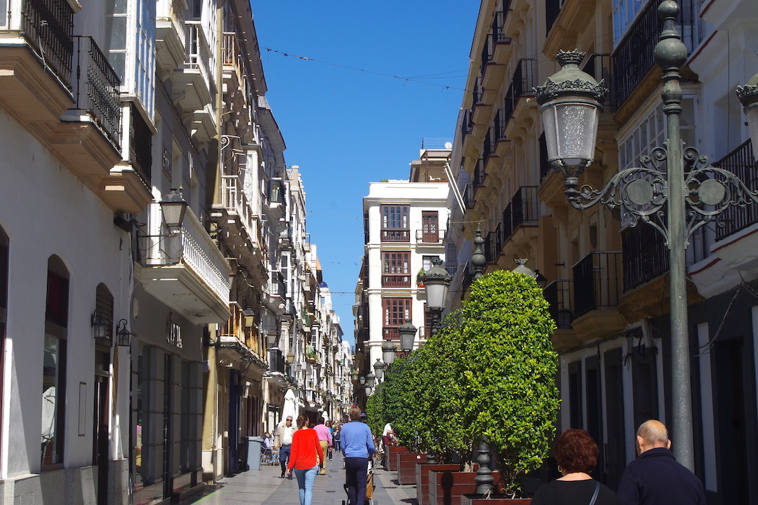 A picture of old town in Cadiz